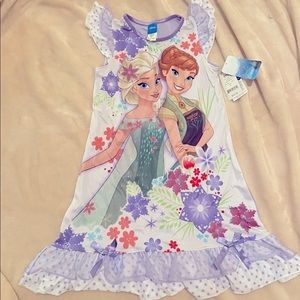 Disney frozen nightgown